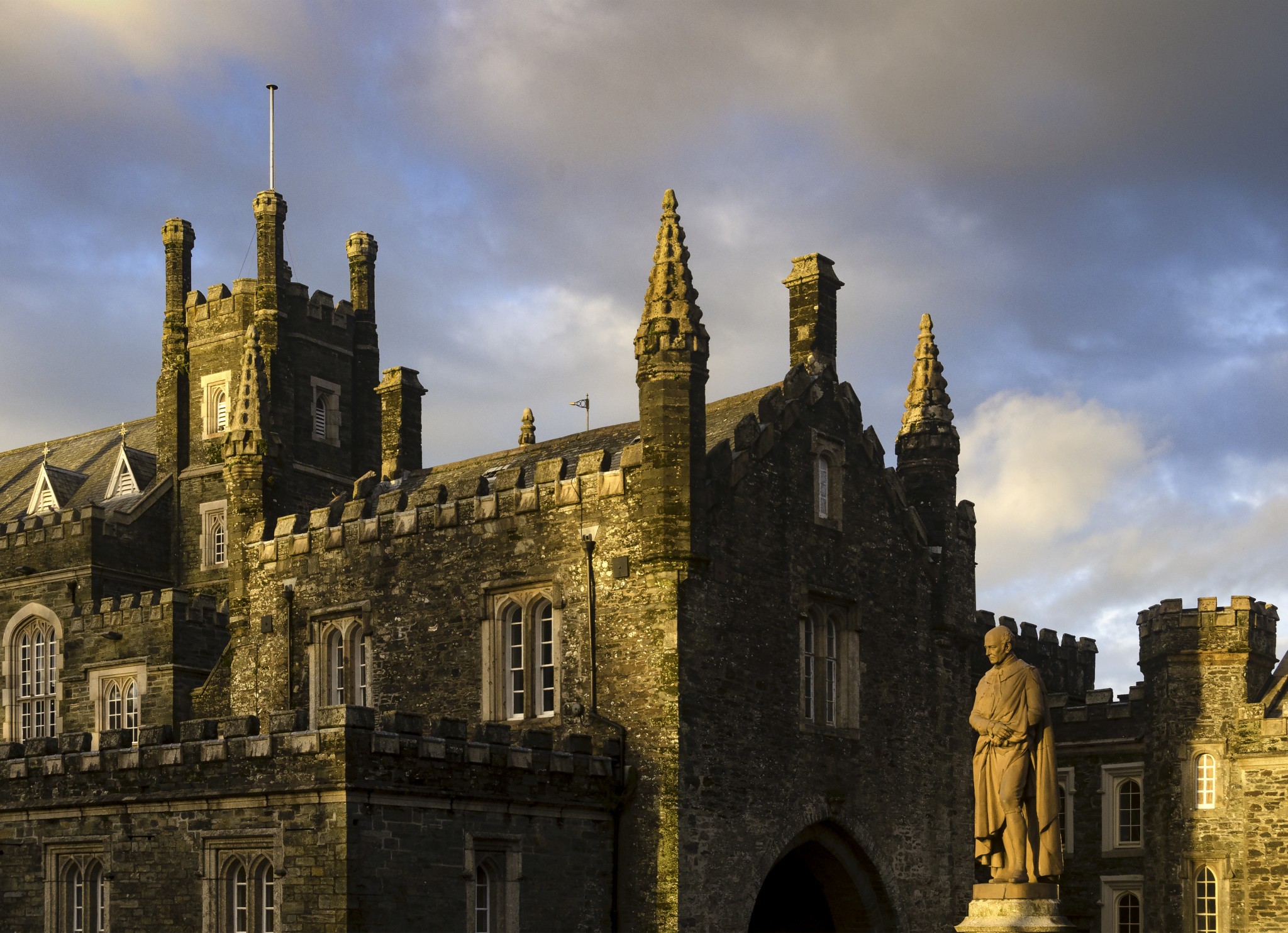 Bedford Square, Tavistock